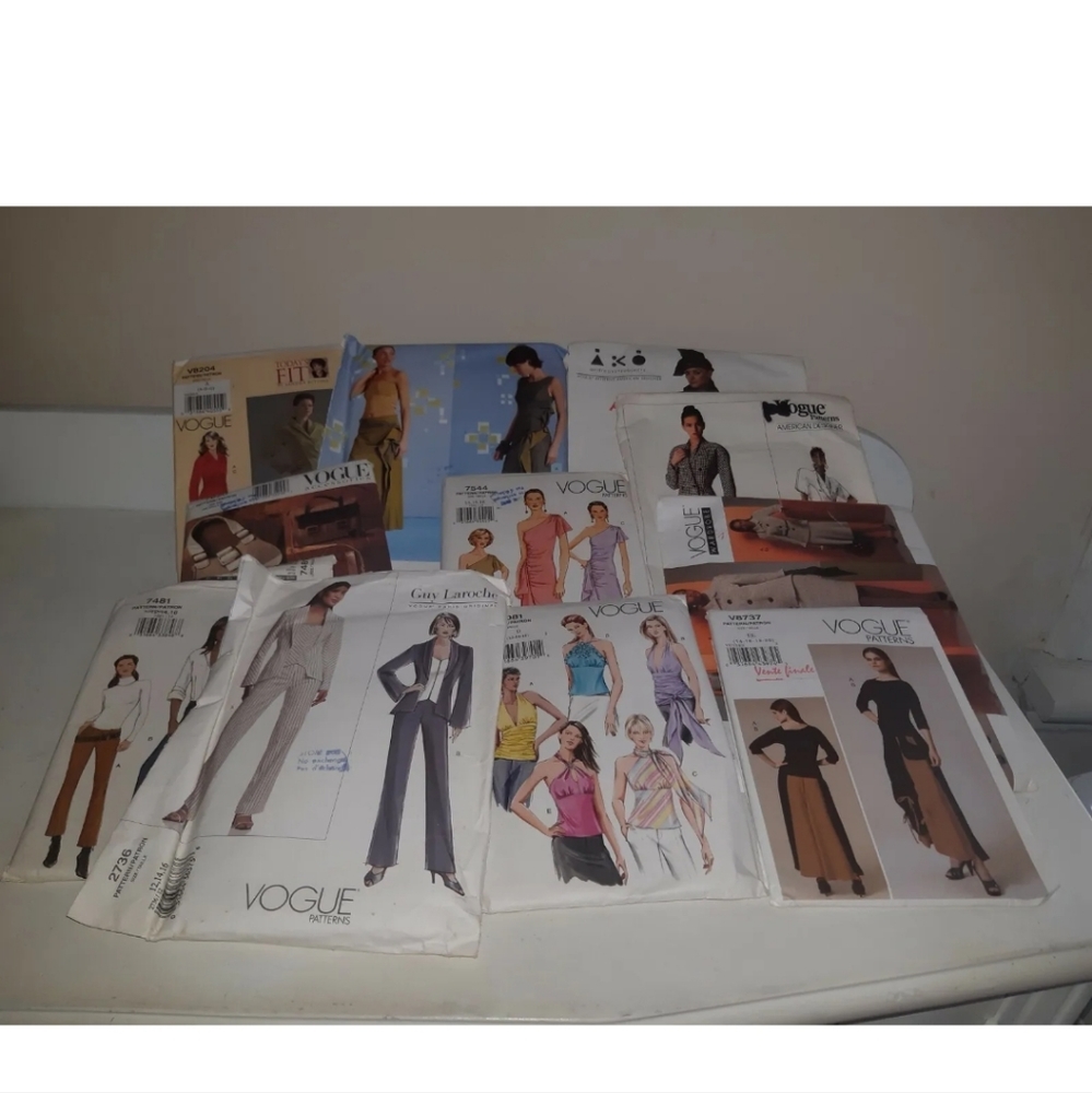 Lot of 11 Vintage Vogue Patterns 1980's